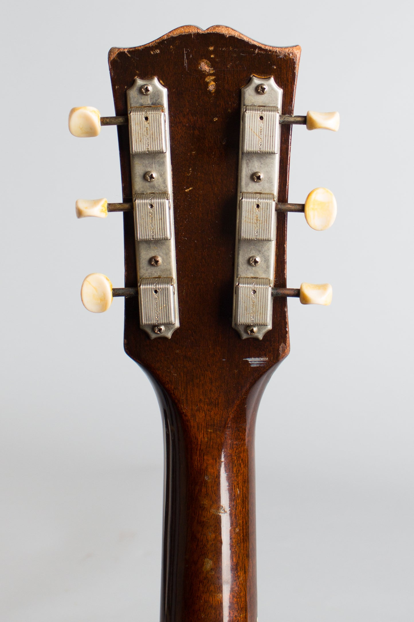Gibson ES-140 Arch Top Hollow Body Electric Guitar (1954)