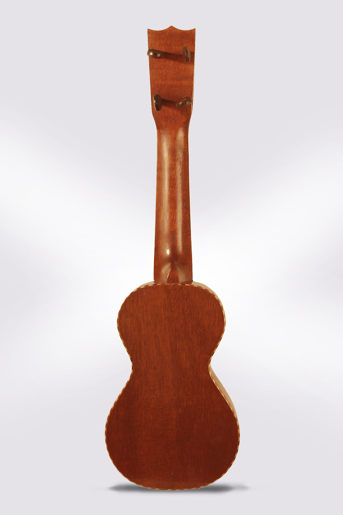 Bruno Lyra Soprano Ukulele (1920)