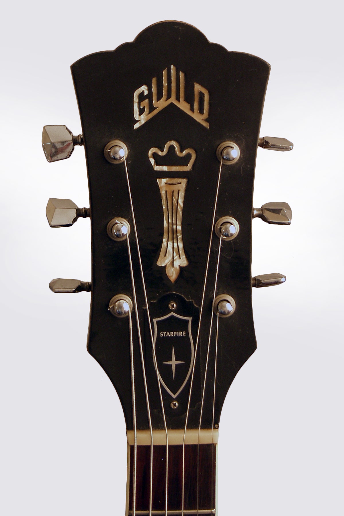 Guild Starfire IV Semi-Hollow Body Electric Guitar (1967)