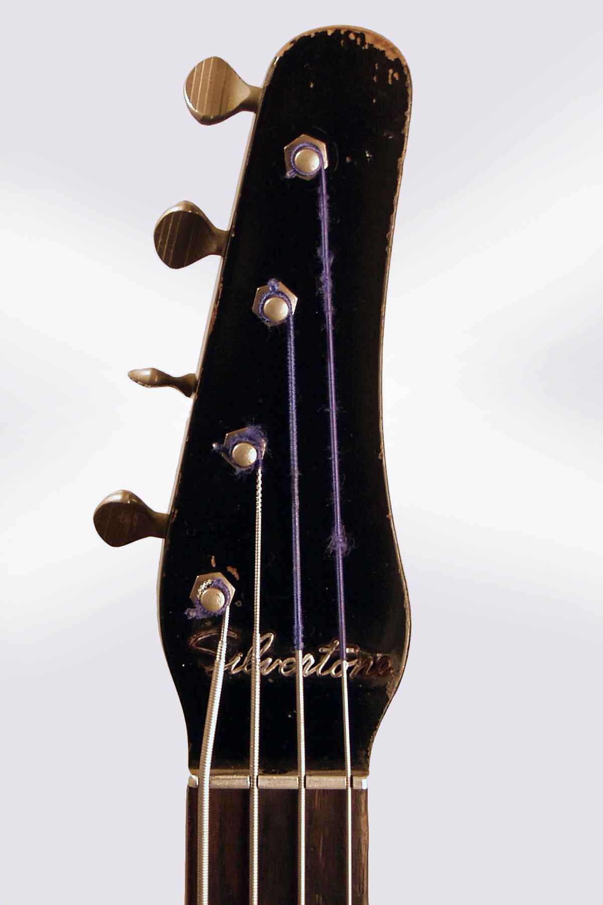 Danelectro Silvertone Model 1444 Electric Bass Guitar (1965)