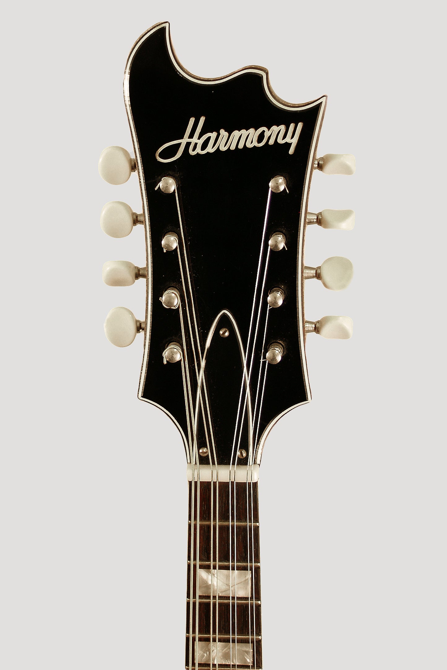Harmony H8025 Arch Top Mandolin (1972)