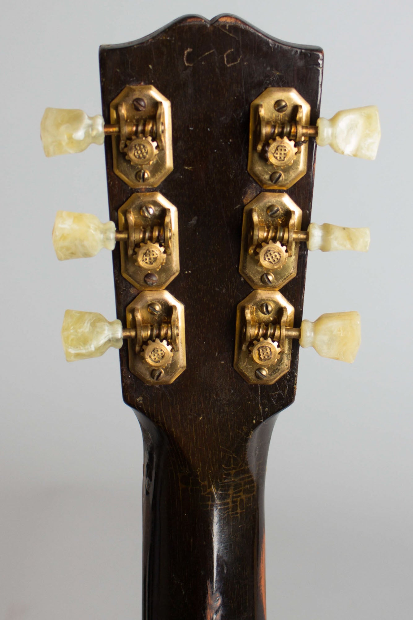 Gibson L-4 Arch Top Acoustic Guitar (1936)