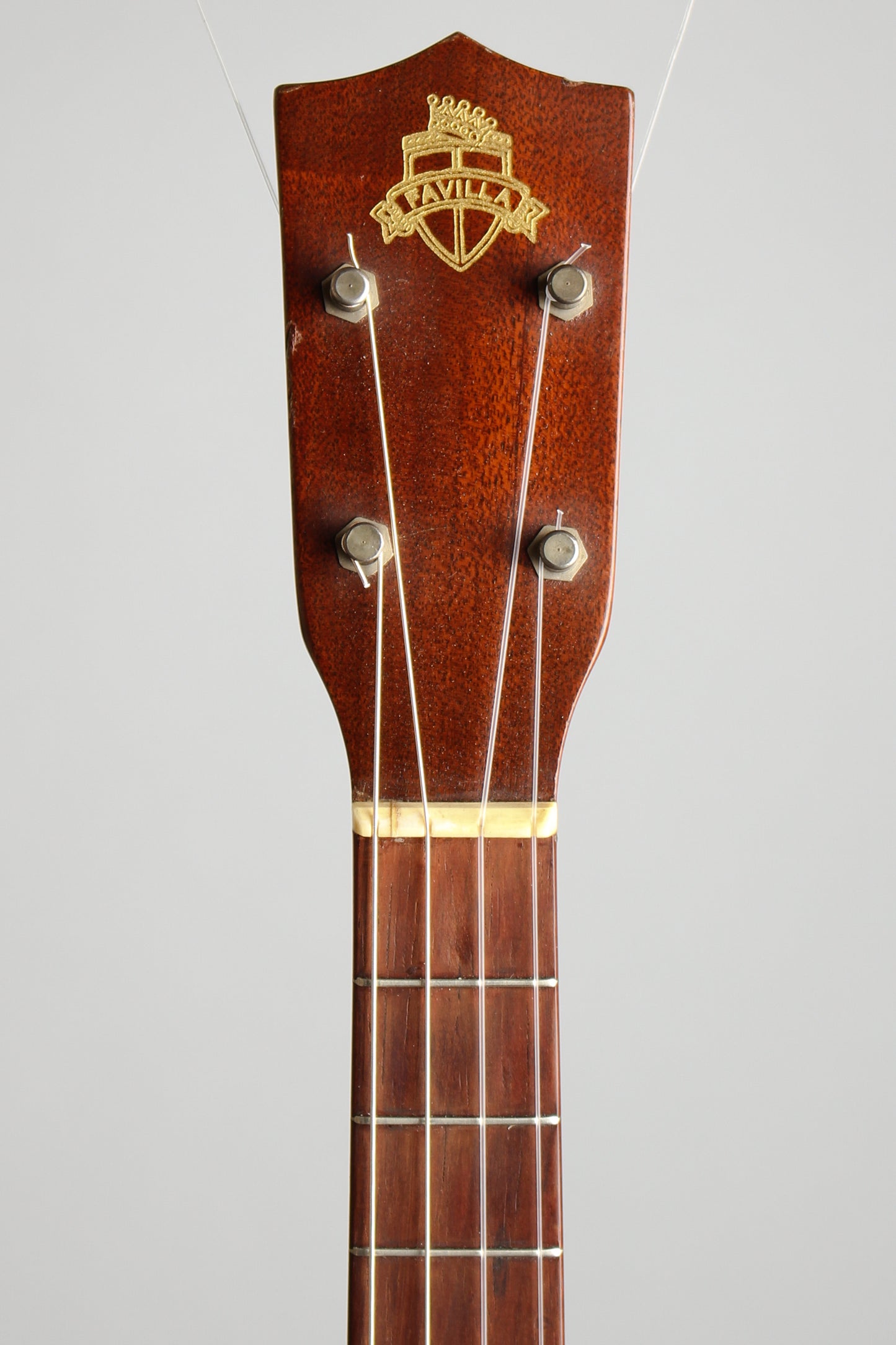 Favilla Baritone Ukulele (1950)