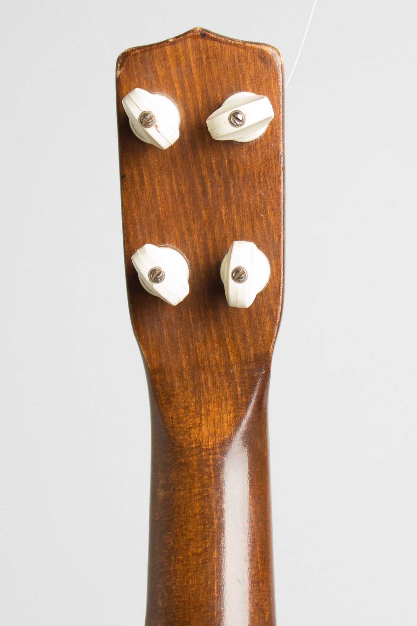 Regal Soprano Ukulele (1930)