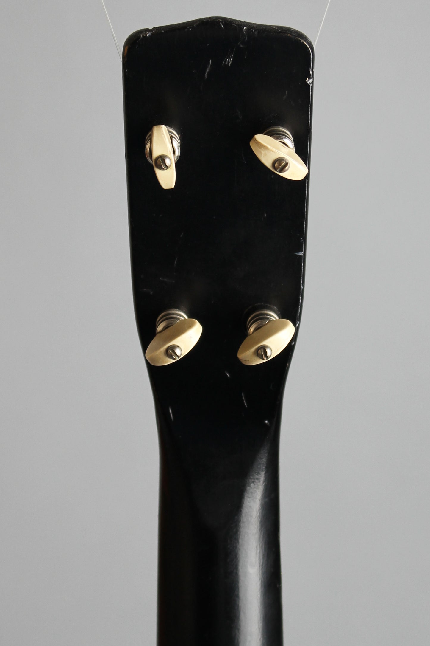 J. R. Stewart Company Le Domino Soprano Ukulele (1928)