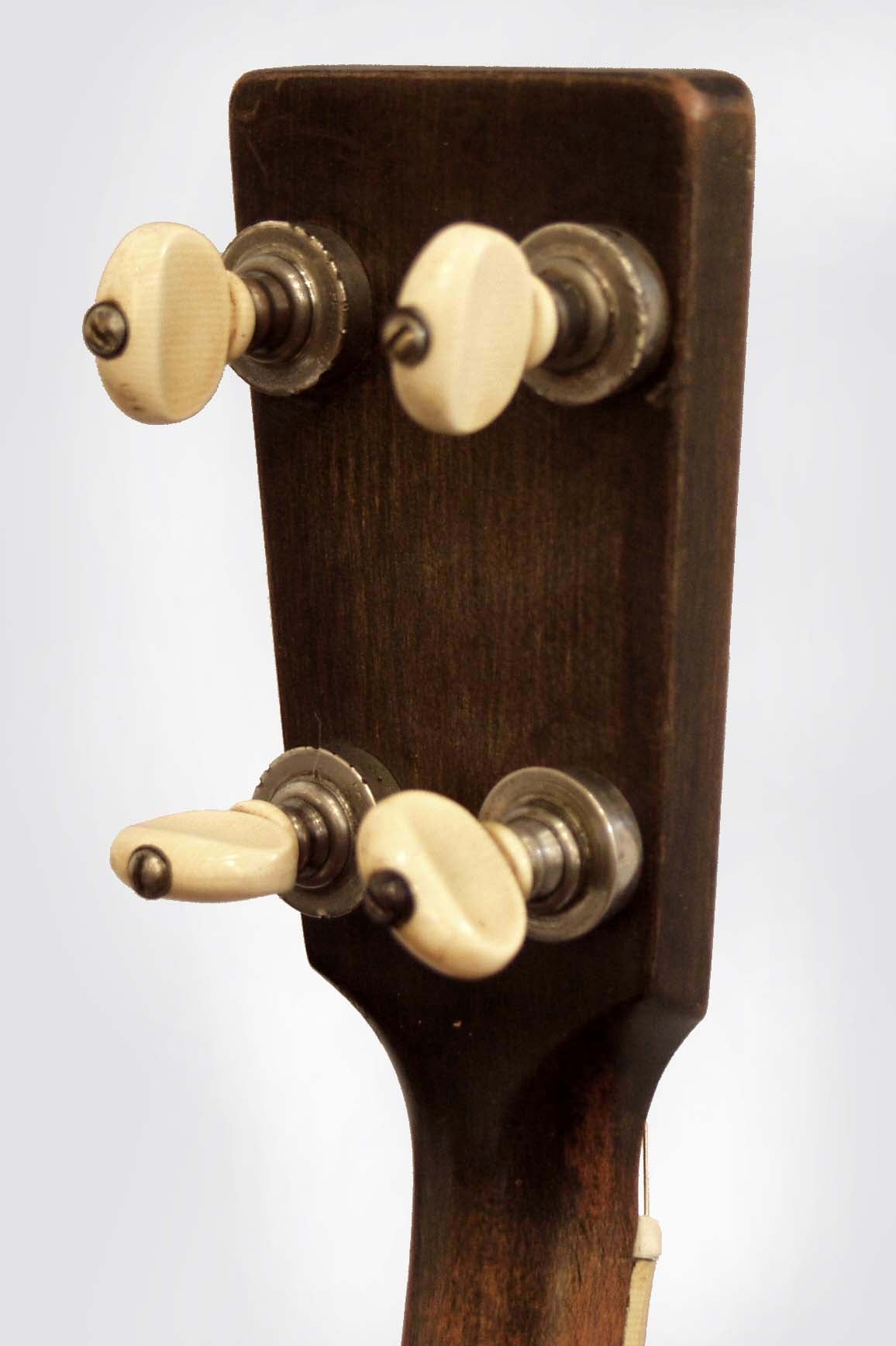 National Triolian Resophonic Plectrum Guitar (1931)