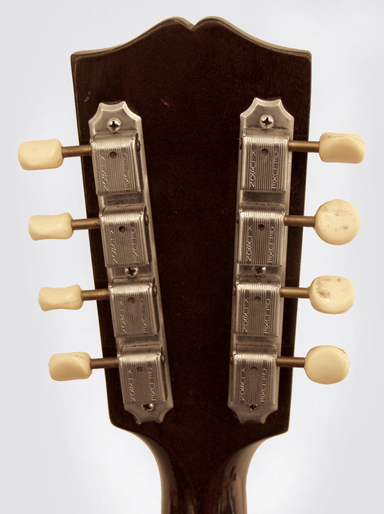 Gibson A-00 Arch Top Mandolin (1942)