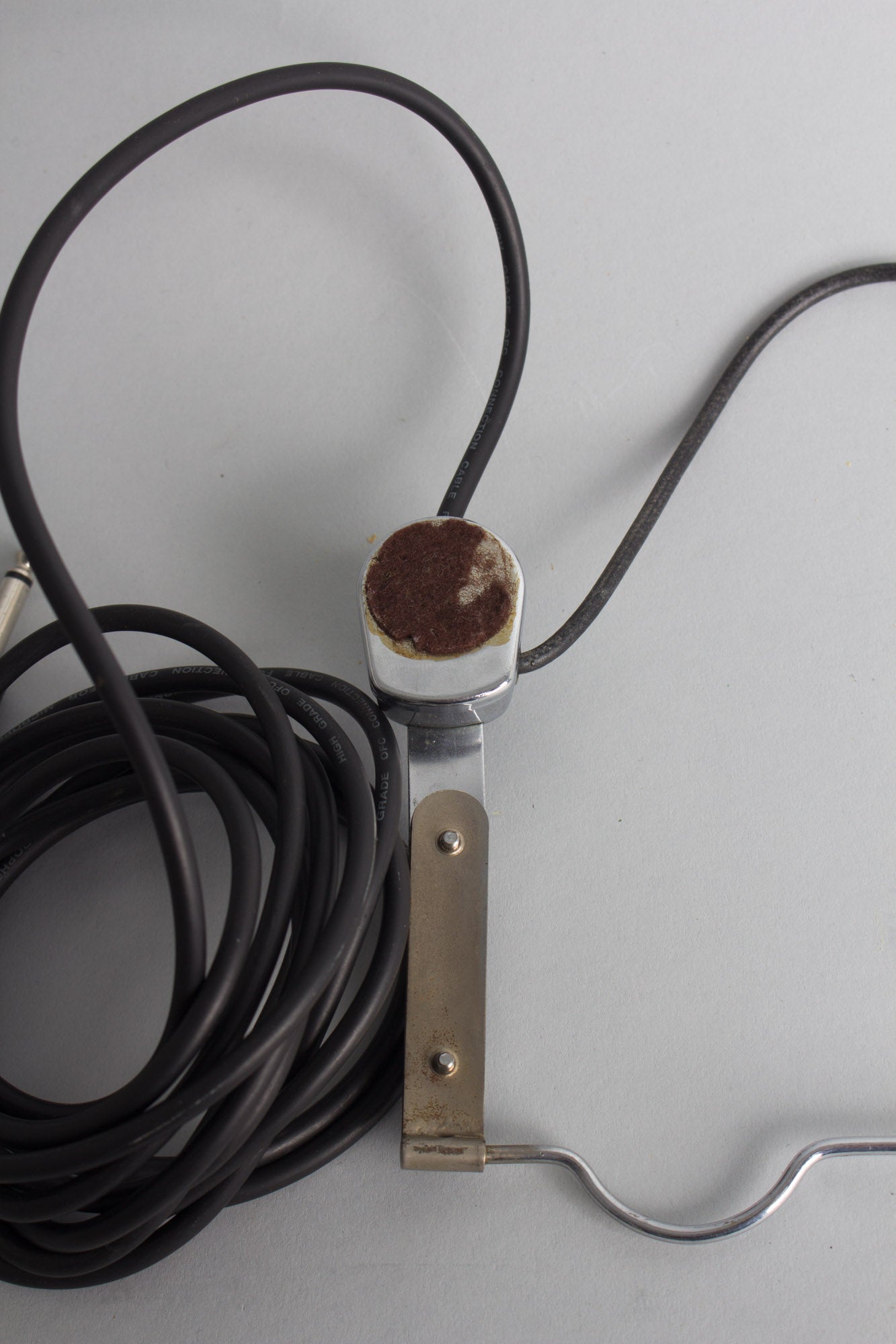 DeArmond FH-C Guitar Mike Archtop Guitar Pickup (1940s)