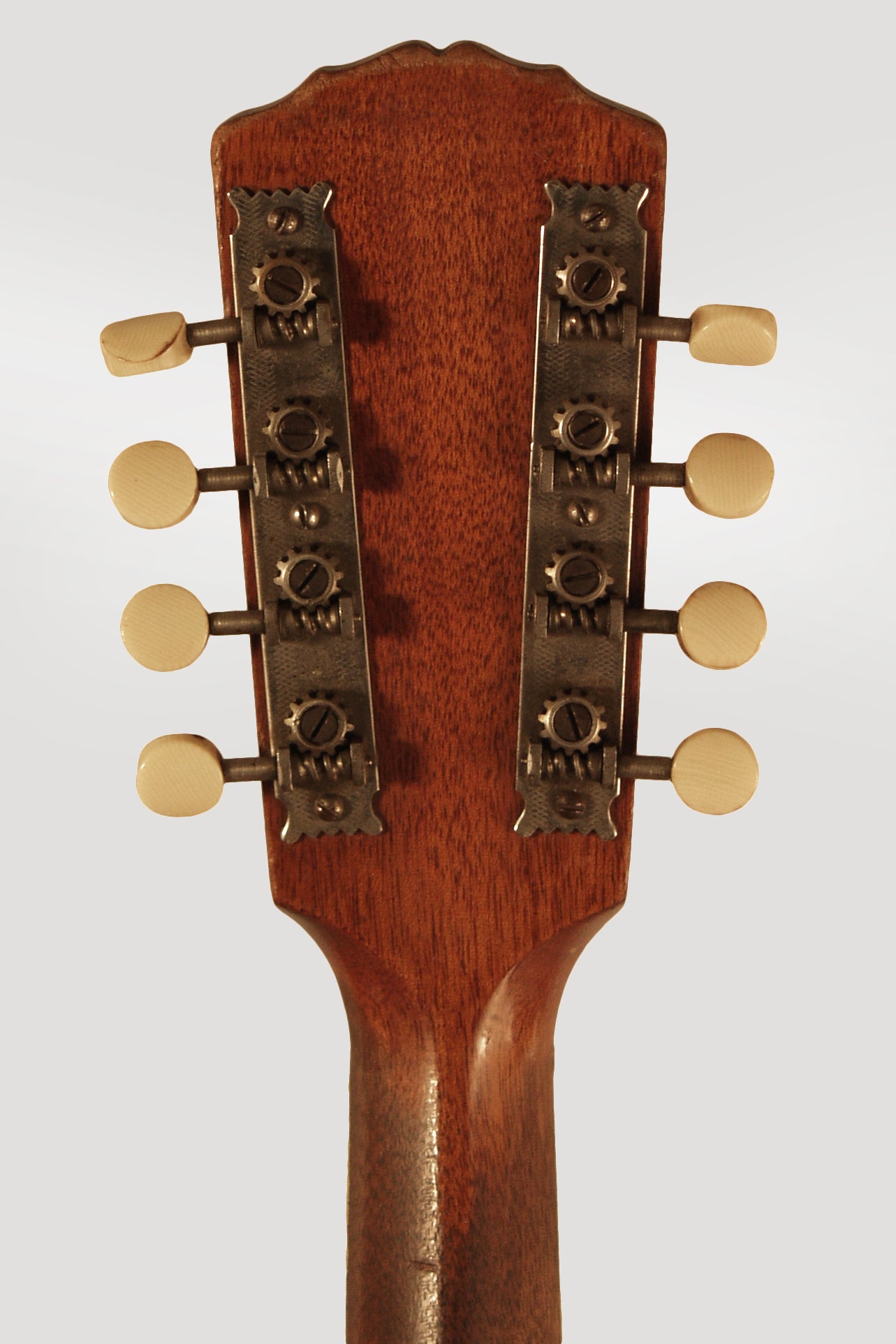 Gibson Style H-1 Carved Top Mandola (1913)