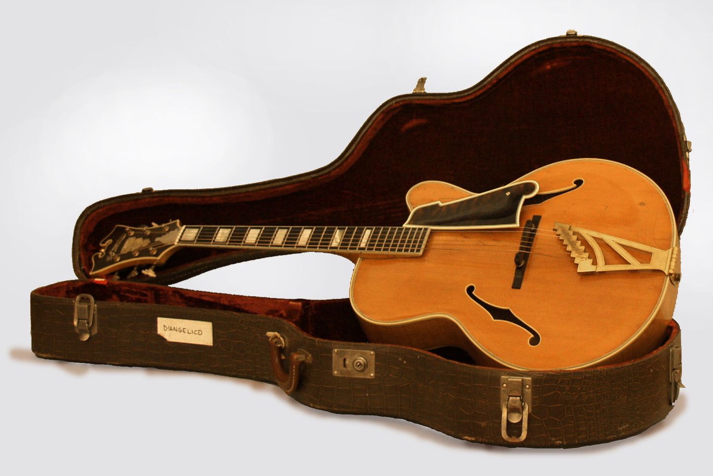 Paul Berger/C.F. Martin Dreadnought Employee Guitar Flat Top Acoustic Guitar (1972)