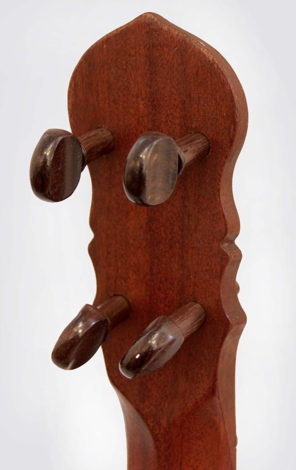 unlabelled Chicago Hawaiian Soprano Ukulele (1919)