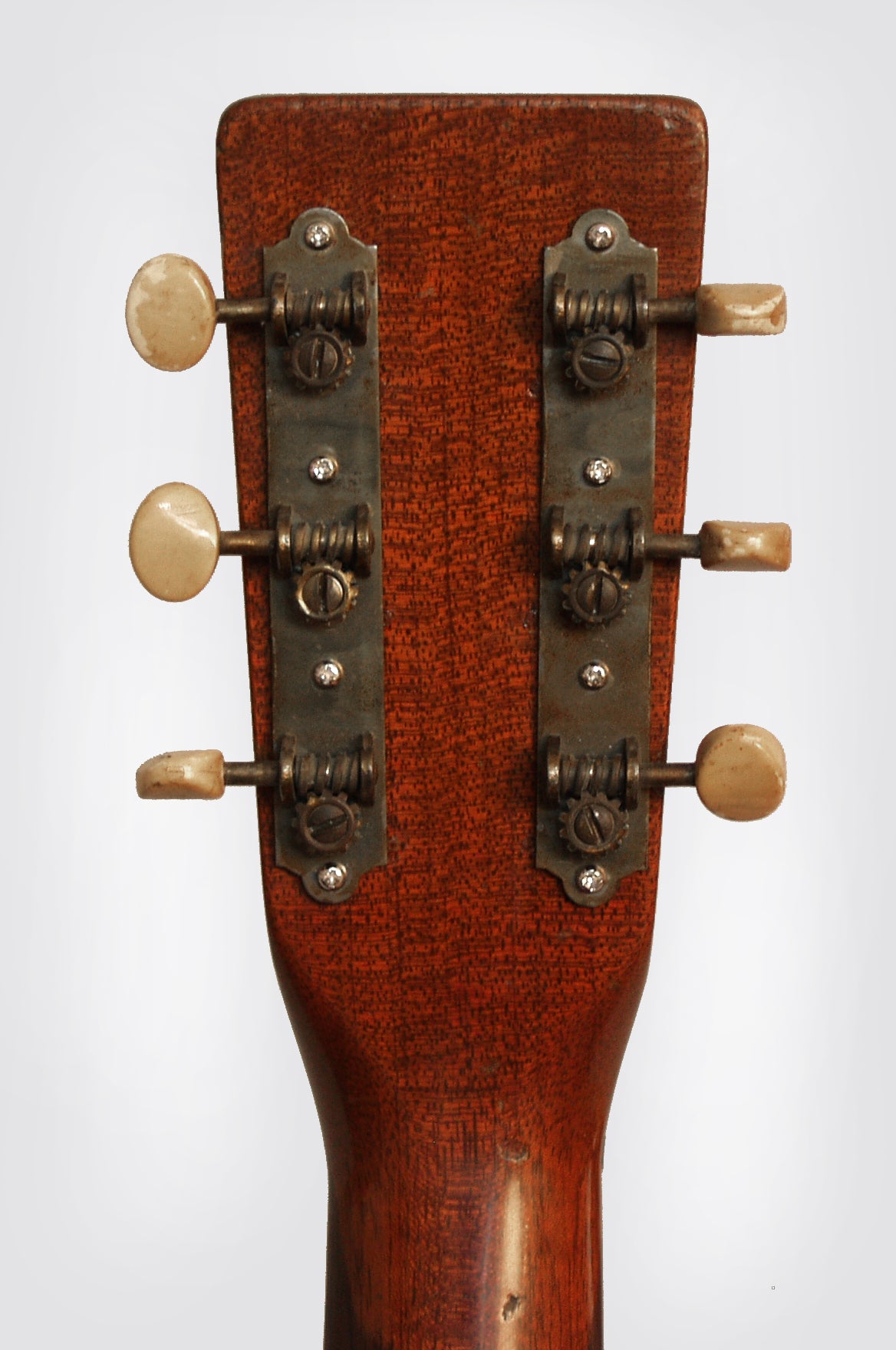 C. F. Martin 0-15 Flat Top Acoustic Guitar (1940)