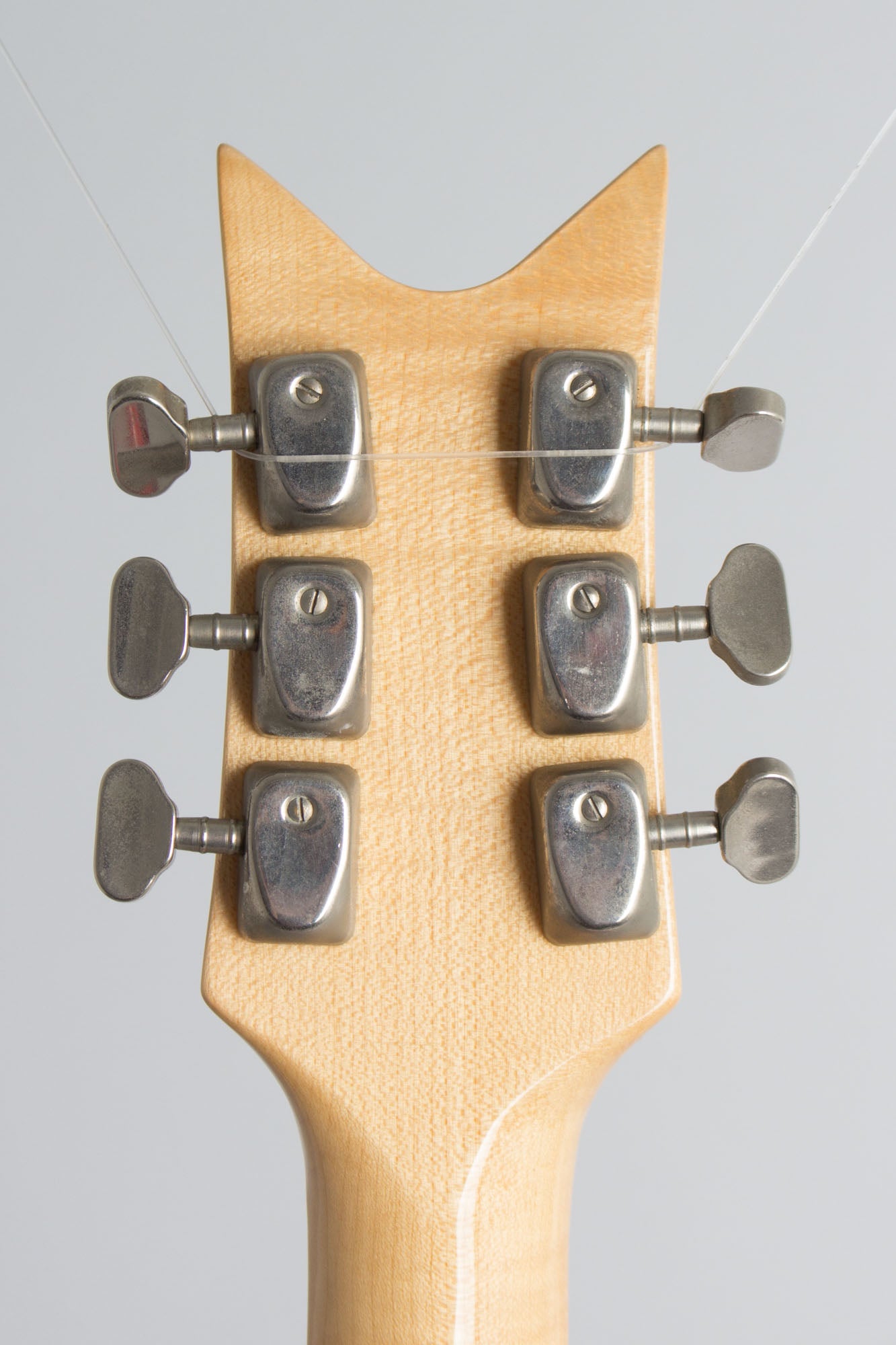 Baldwin - Burns Baby Bison Solid Body Electric Guitar (1965)