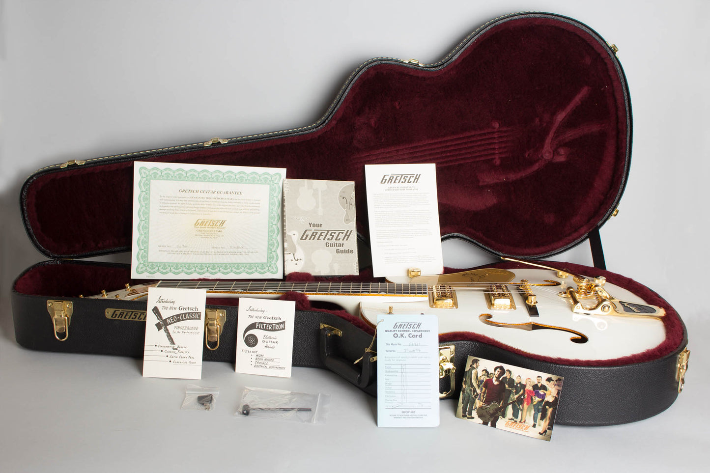 Gretsch G-6136T White Falcon Arch Top Hollow Body Electric Guitar (2010)