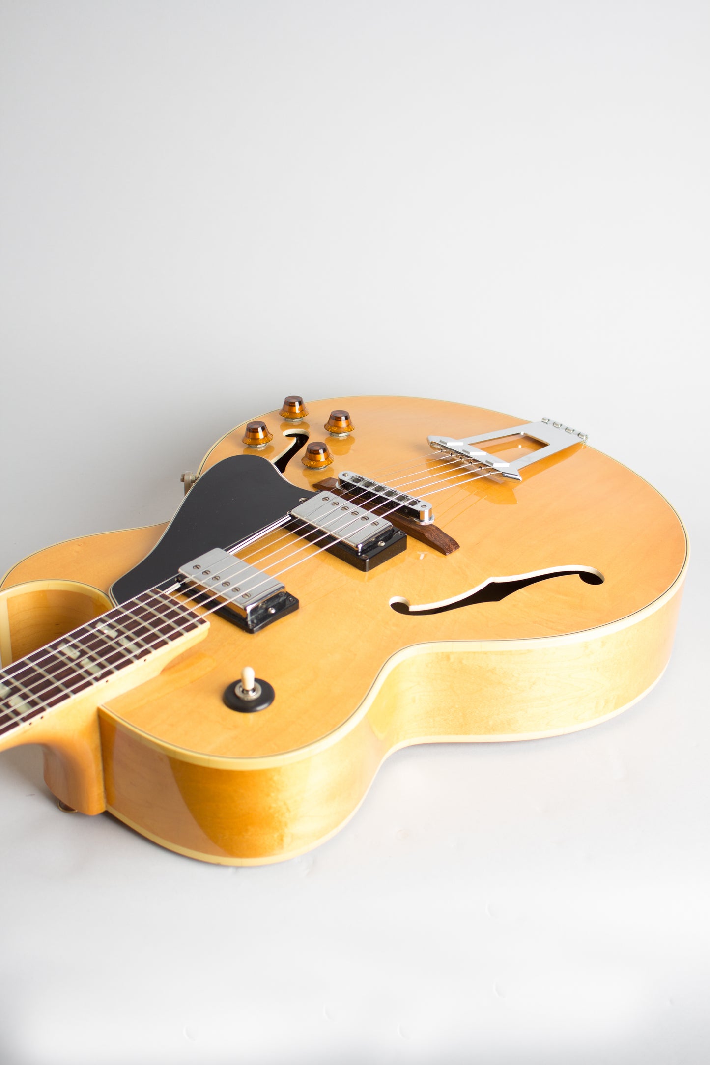 Gibson ES-175D Arch Top Hollow Body Electric Guitar (1979)