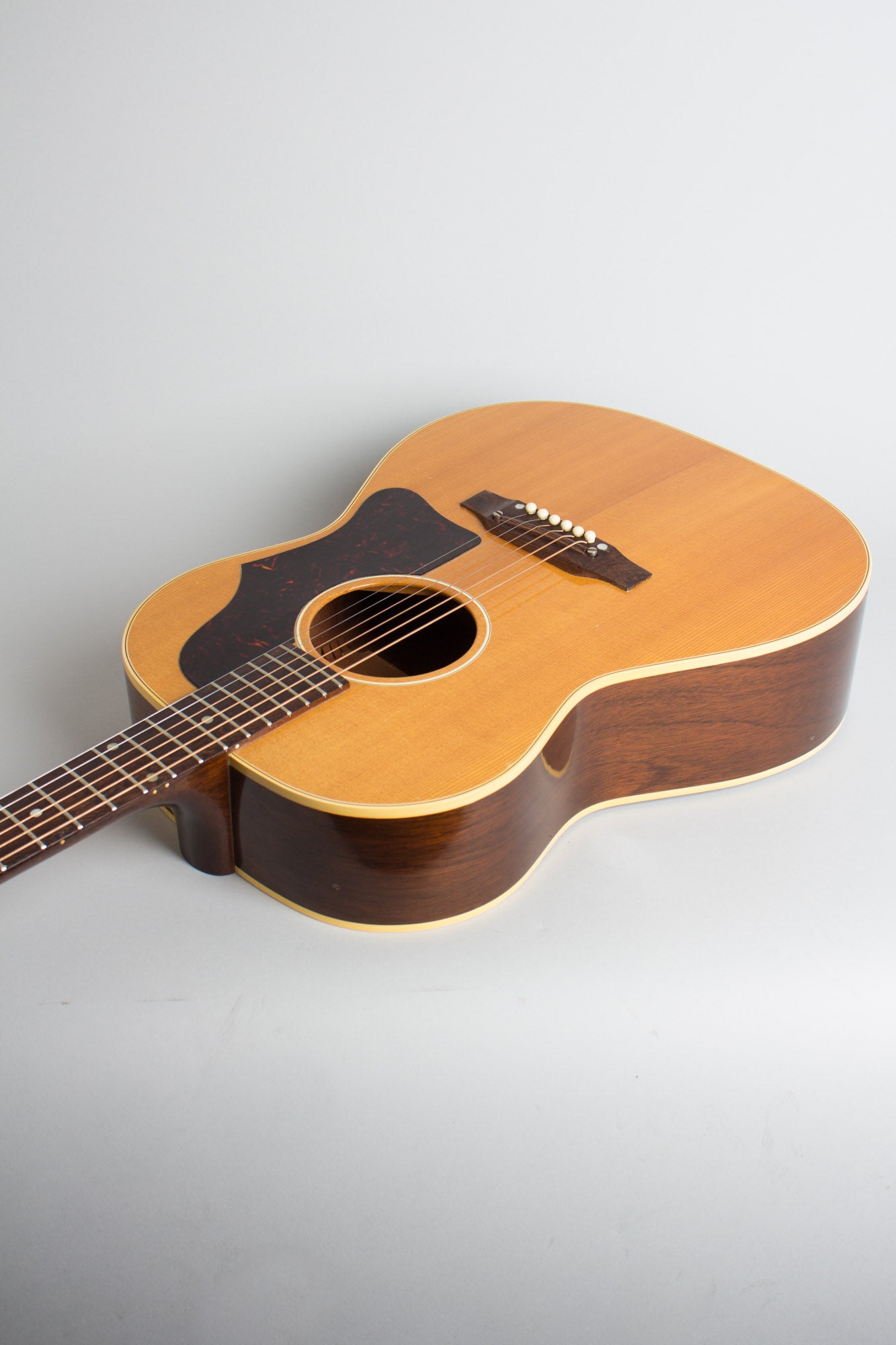 Gibson LG-3 ADJ. Flat Top Acoustic Guitar (1961)