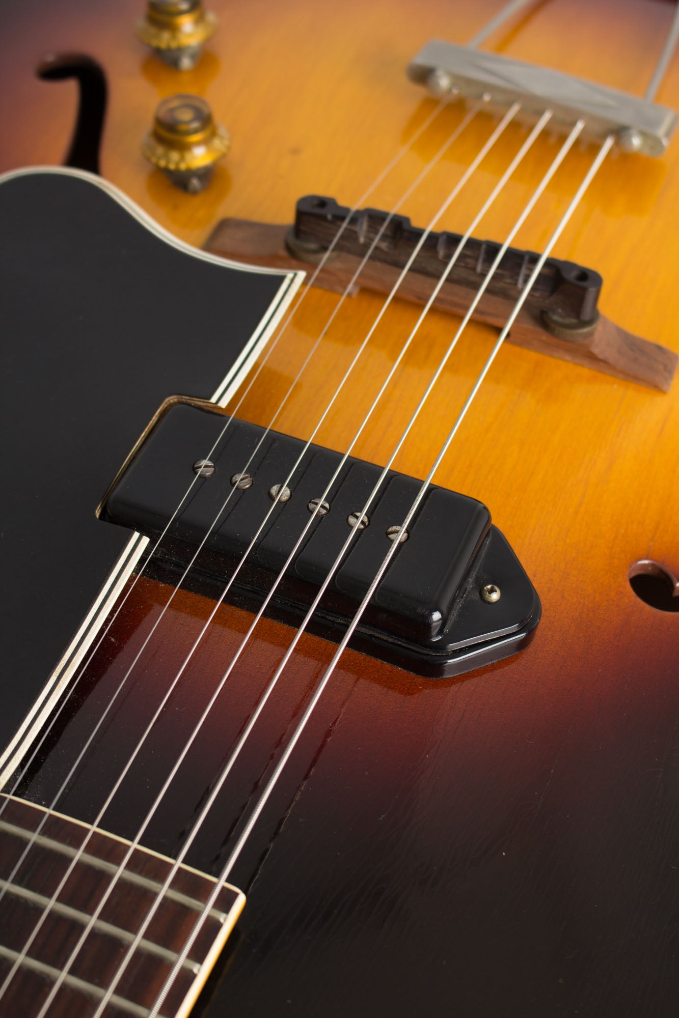 Gibson ES-225 Thinline Hollow Body Electric Guitar (1958)