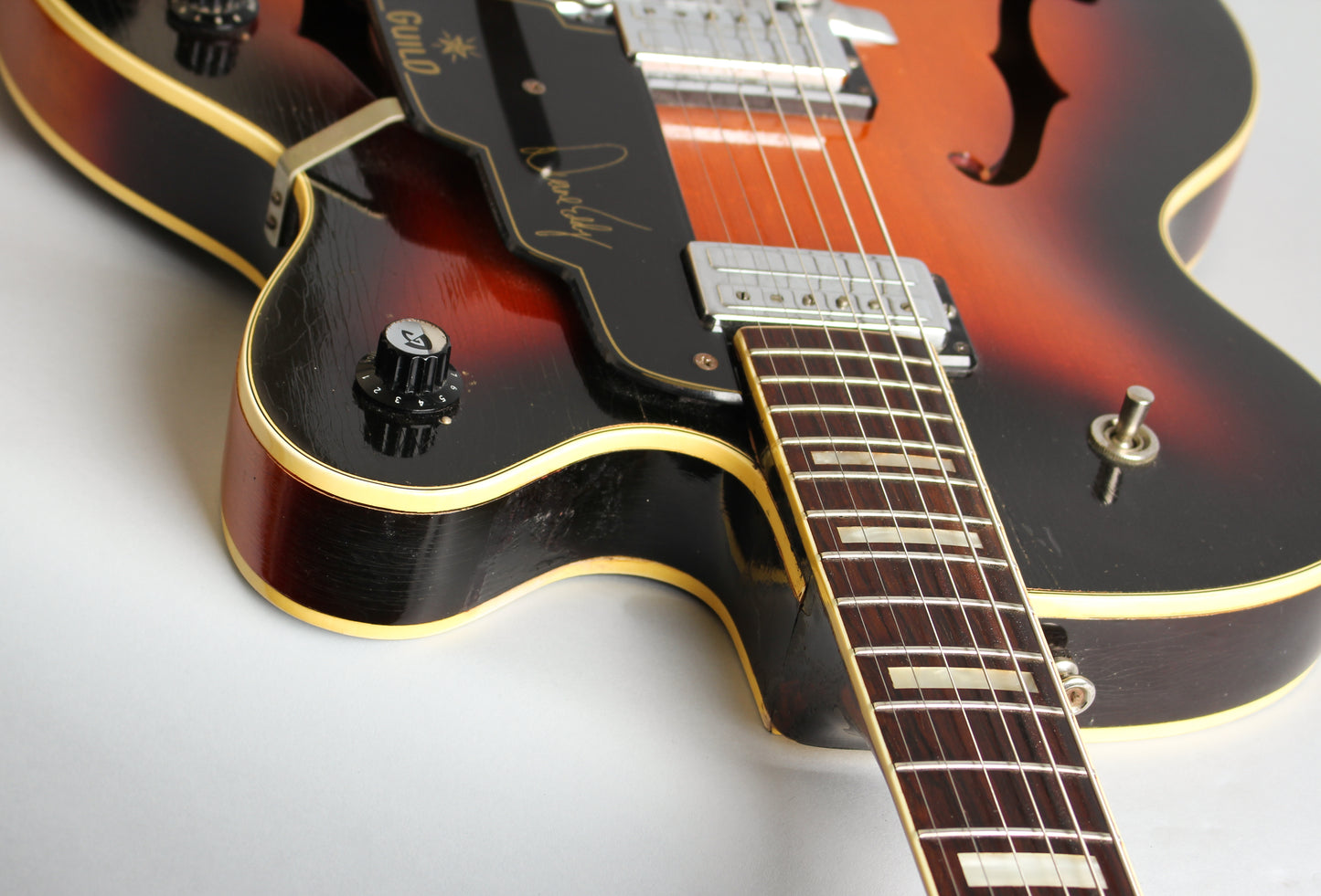 Guild Duane Eddy DE-400 Thinline Hollow Body Electric Guitar (1966)