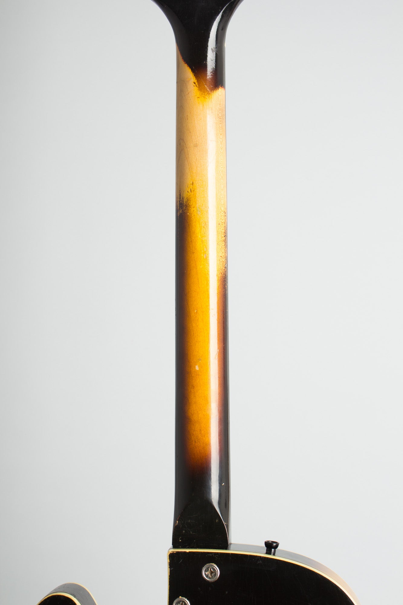 Harmony H-22 Electric Bass Guitar (1963)