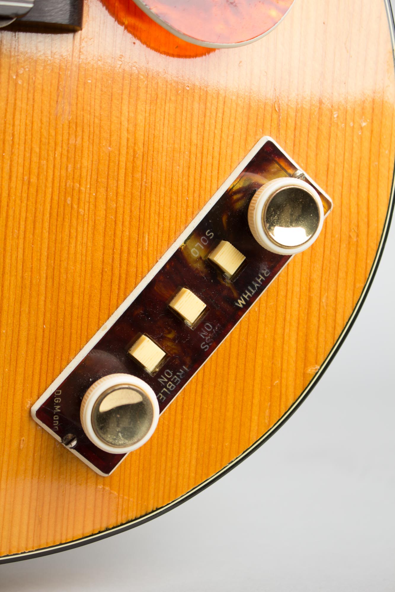 Hofner Club 50 Arch Top Hollow Body Electric Guitar (1959)