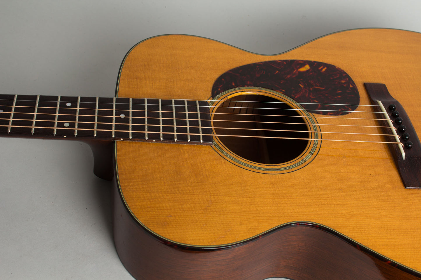C. F. Martin 000-18 Flat Top Acoustic Guitar (1962)