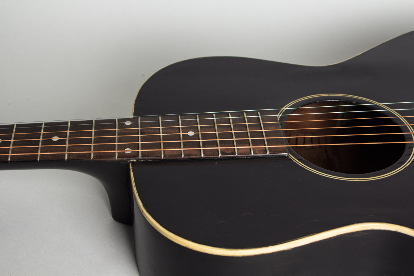 Gibson L-00 Flat Top Acoustic Guitar (1931)