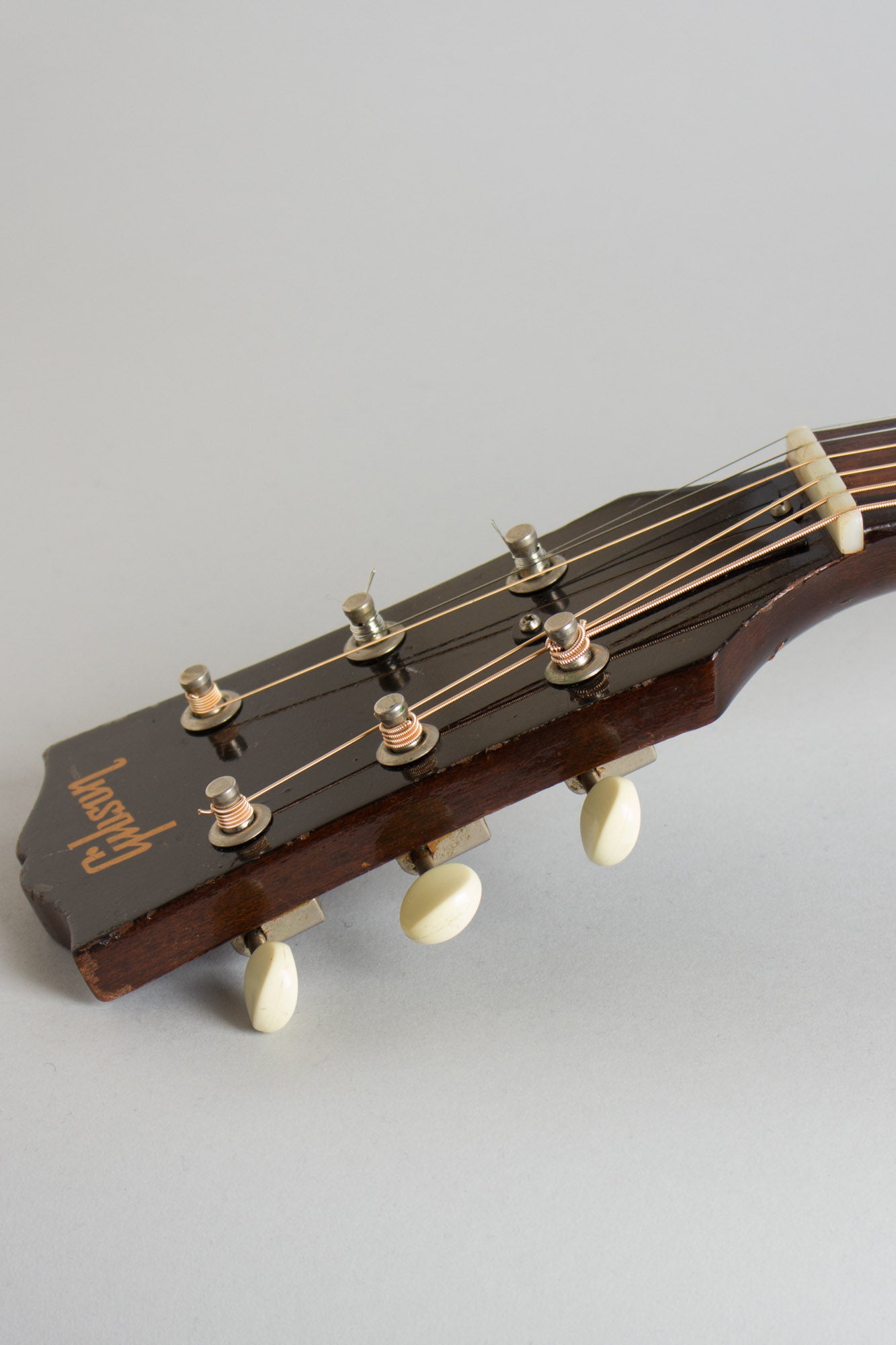 Gibson LG-1 Flat Top Acoustic Guitar (1955)