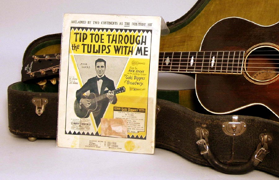 Gibson Nick Lucas Special Flat Top Acoustic Guitar (1927)