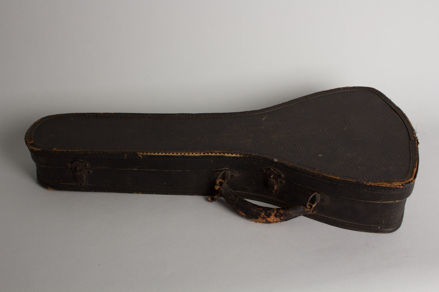 Lyon & Healy Washburn Shrine Model # 5330 Soprano Ukulele (1927)