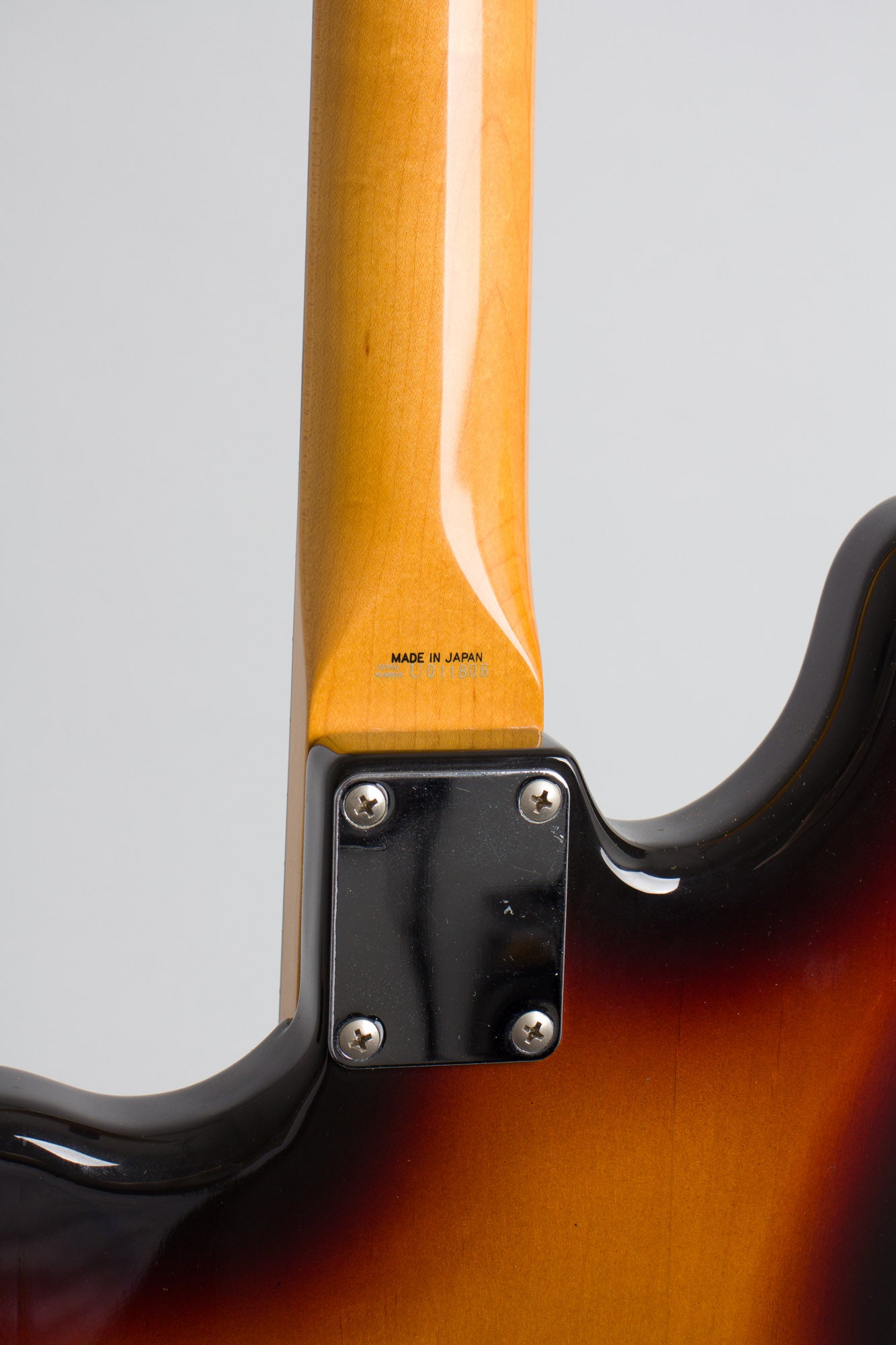 Fender Bass VI Electric 6-String Bass Guitar (1995)