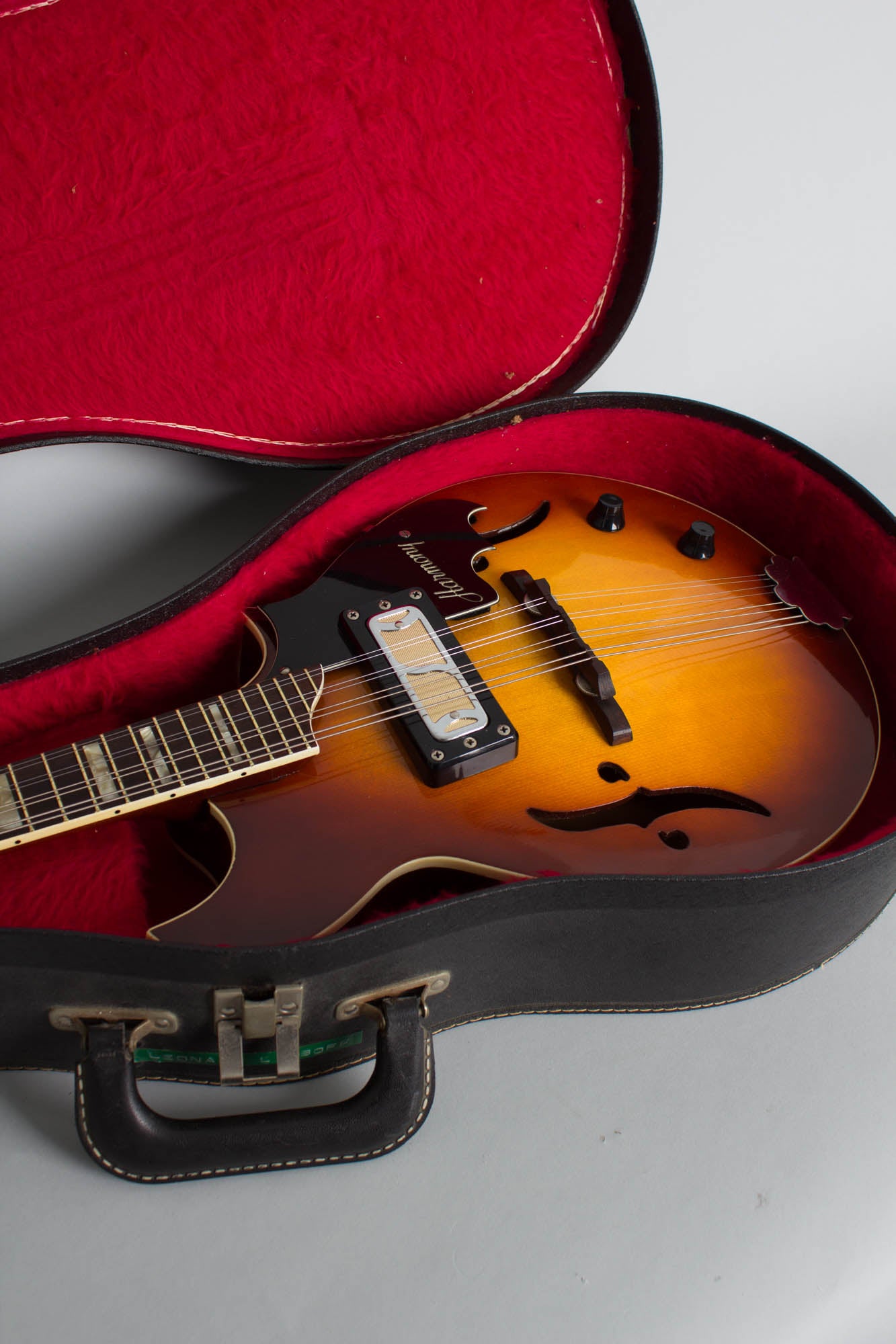 Harmony H-35 Hollow Body Electric Mandolin (1971)