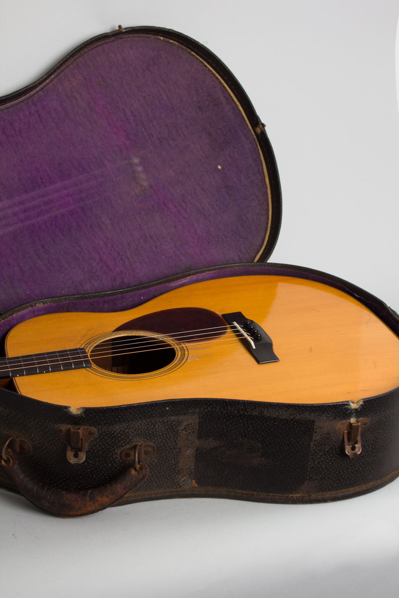 C. F. Martin 0-18T Flat Top Tenor Guitar (1931)