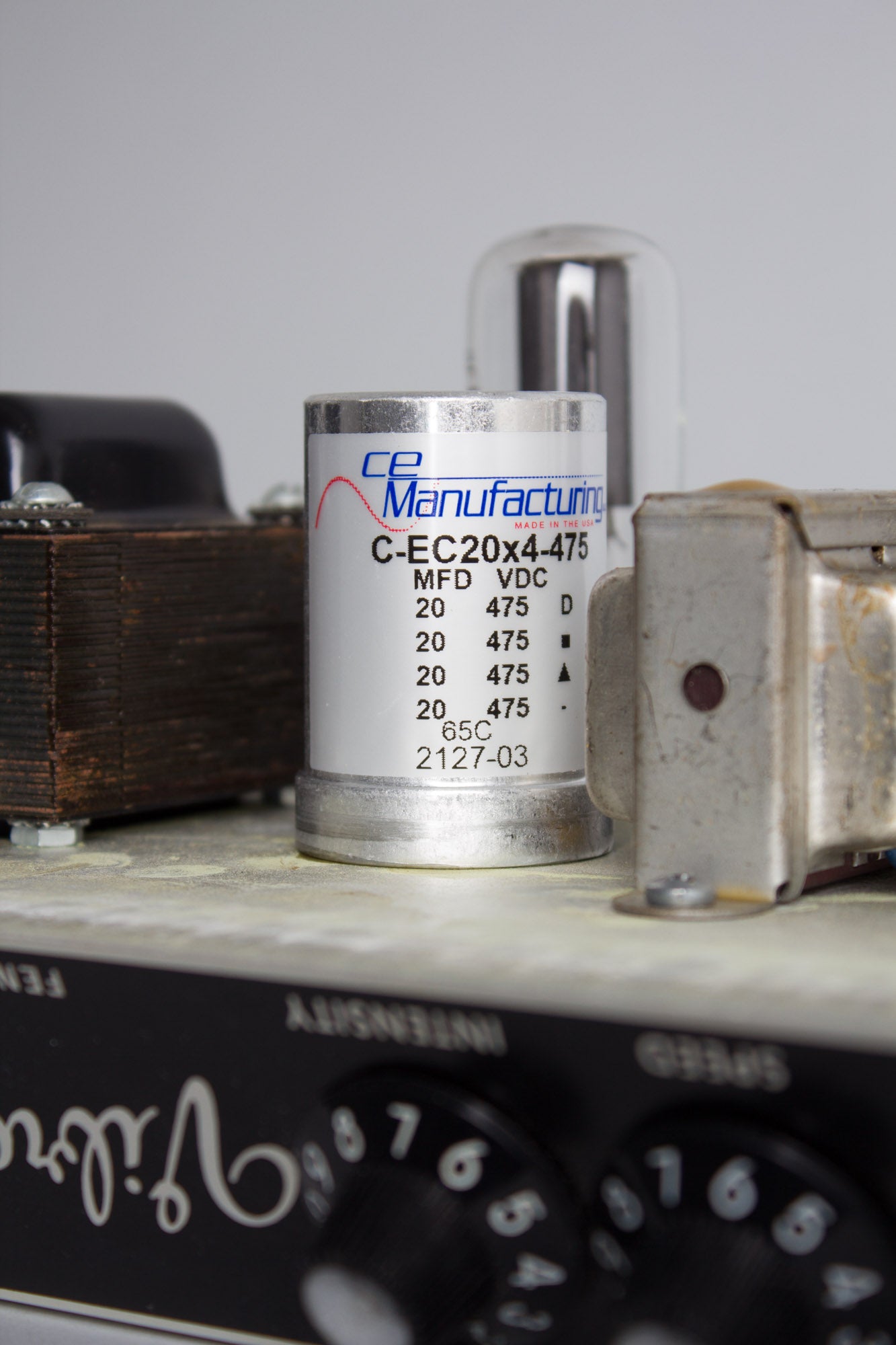Fender Vibro-Champ AA-764 Tube Amplifier (1967)