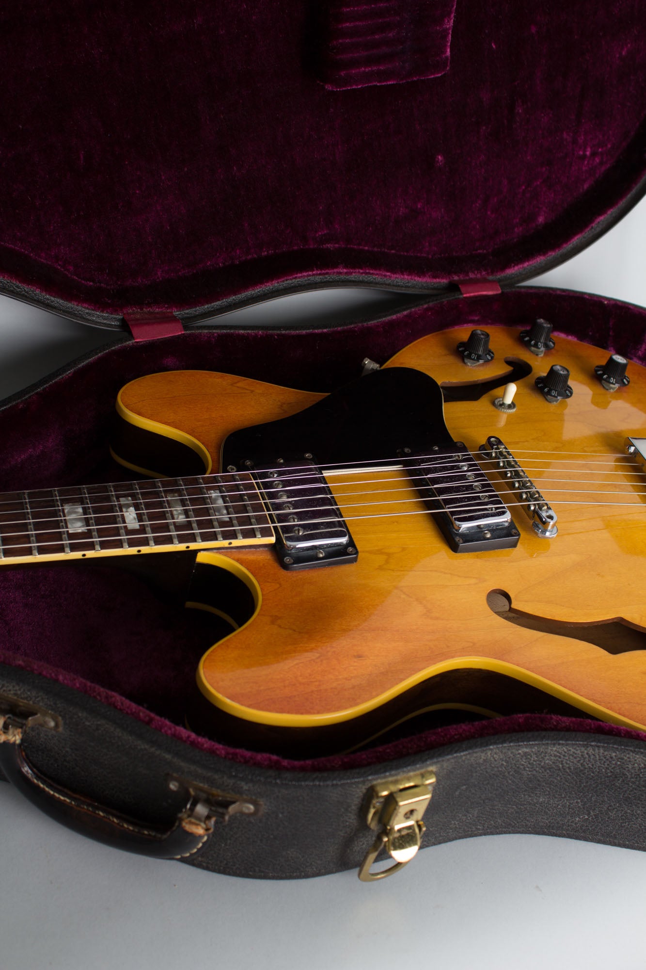Gibson ES-335TD Semi-Hollow Body Electric Guitar (1972)