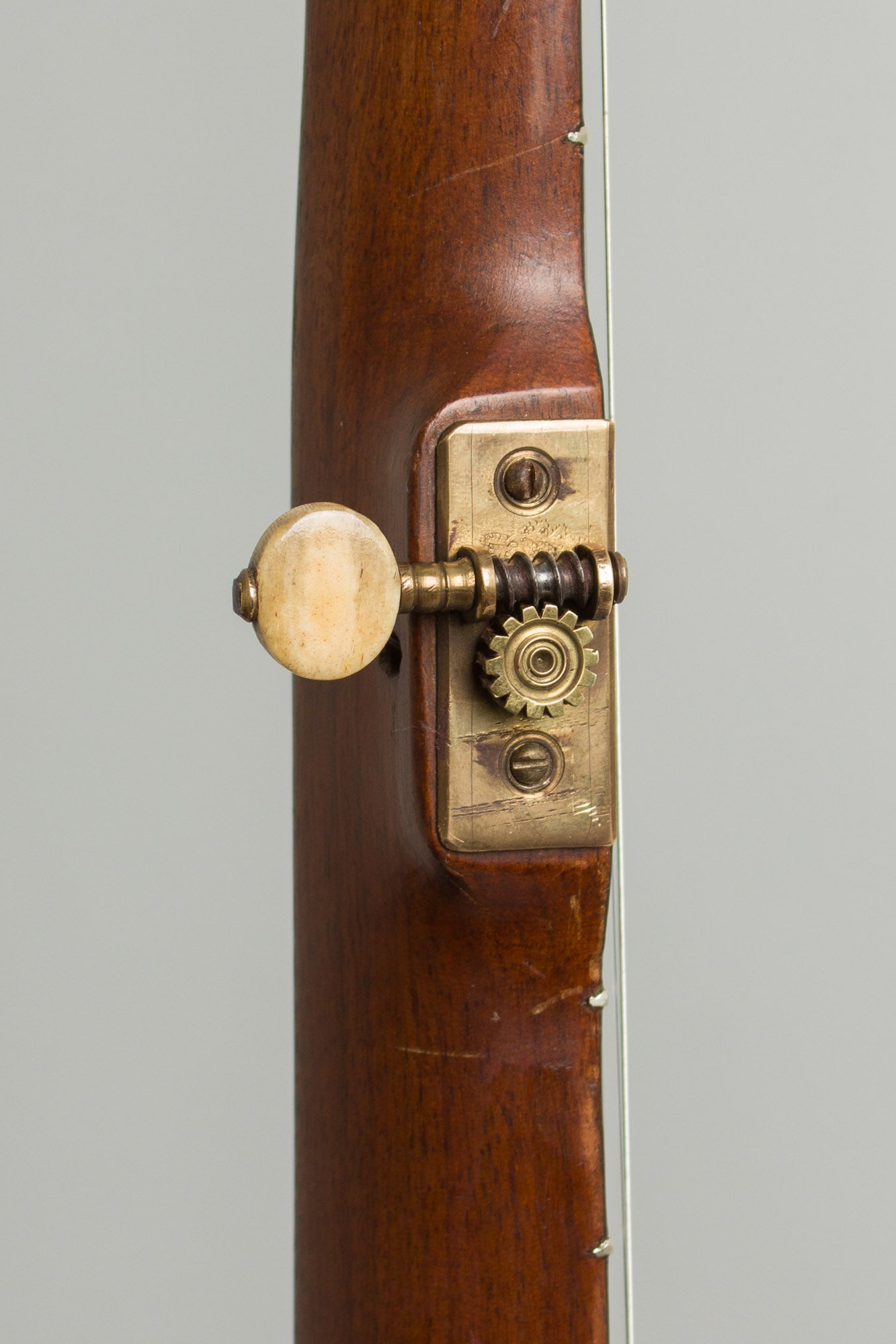 unlabelled 5 String Banjo (1890)