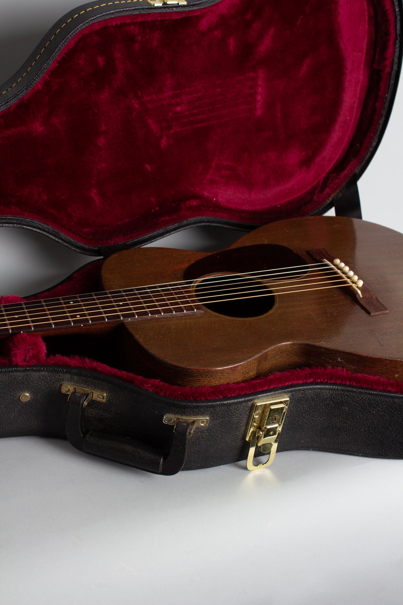 C. F. Martin 0-17 Flat Top Acoustic Guitar (1943)