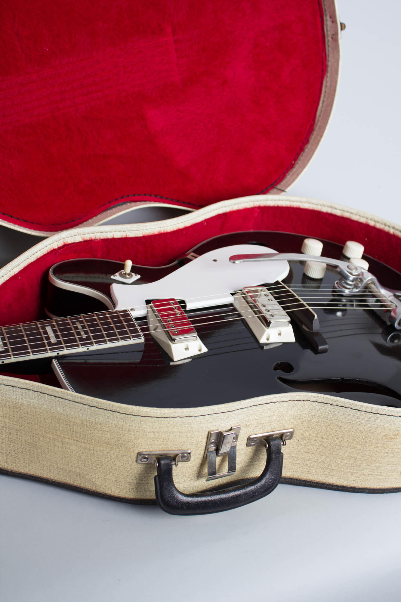 Harmony Silvertone Model 1446L Thinline Hollow Body Electric Guitar (early 1960s)