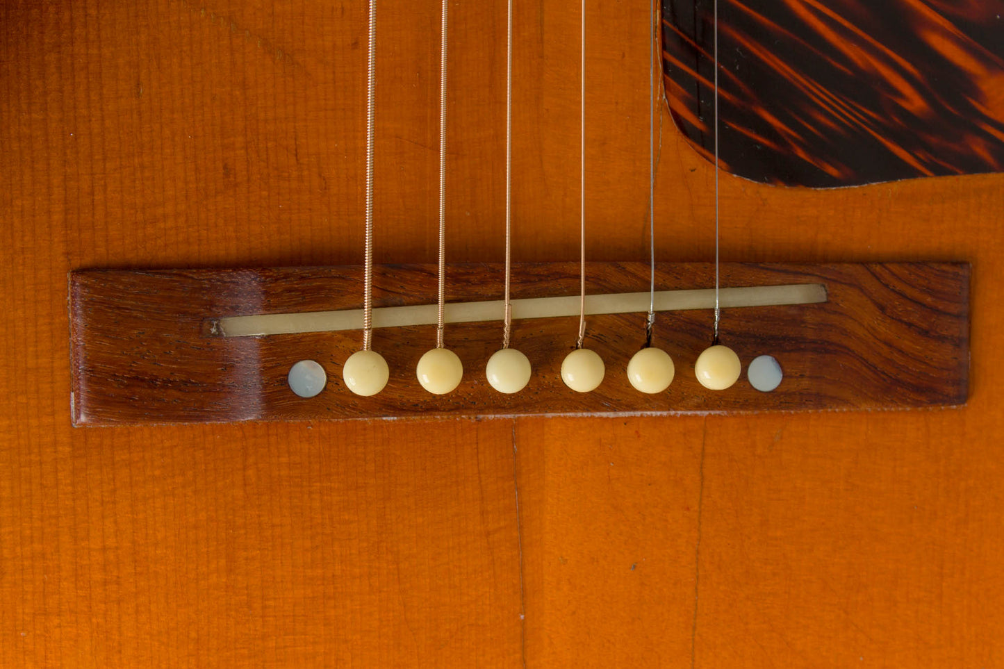 Gibson J-35 Flat Top Acoustic Guitar (1937)