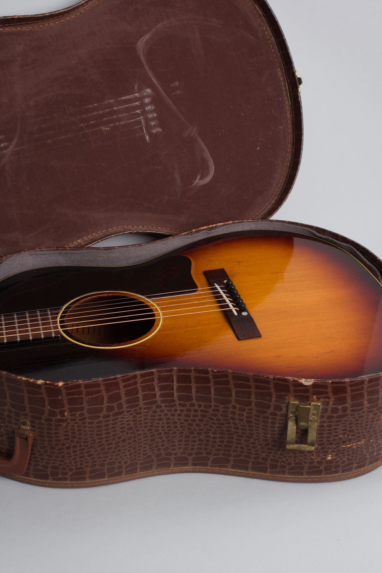 Gibson LG-1 Flat Top Acoustic Guitar (1959)
