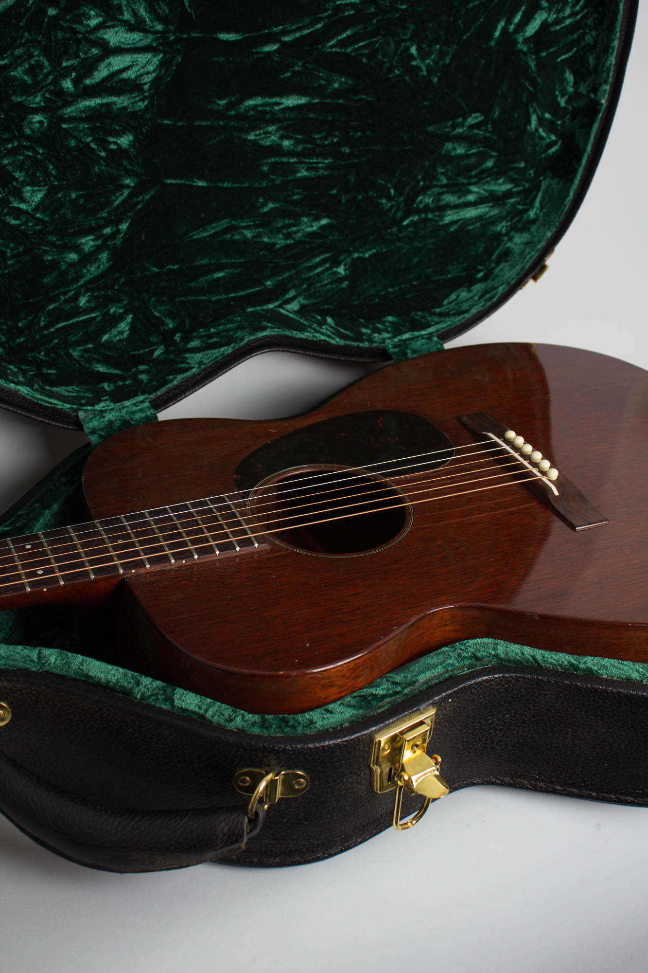 C. F. Martin 00-17 Flat Top Acoustic Guitar (1953)