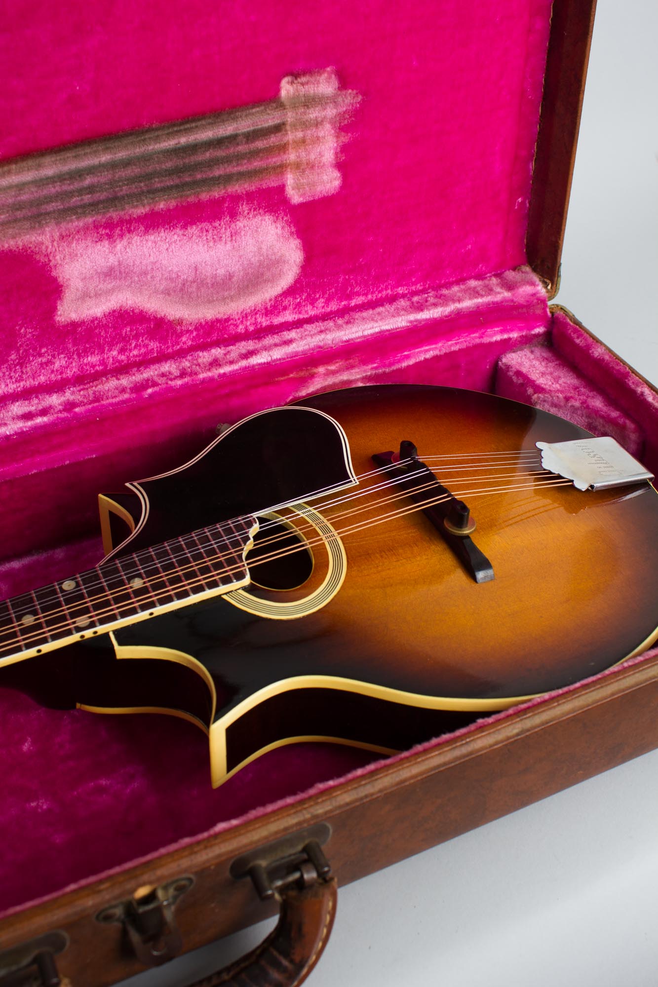 Gibson A-5 Florentine Artist Model Carved Top Mandolin (1960)