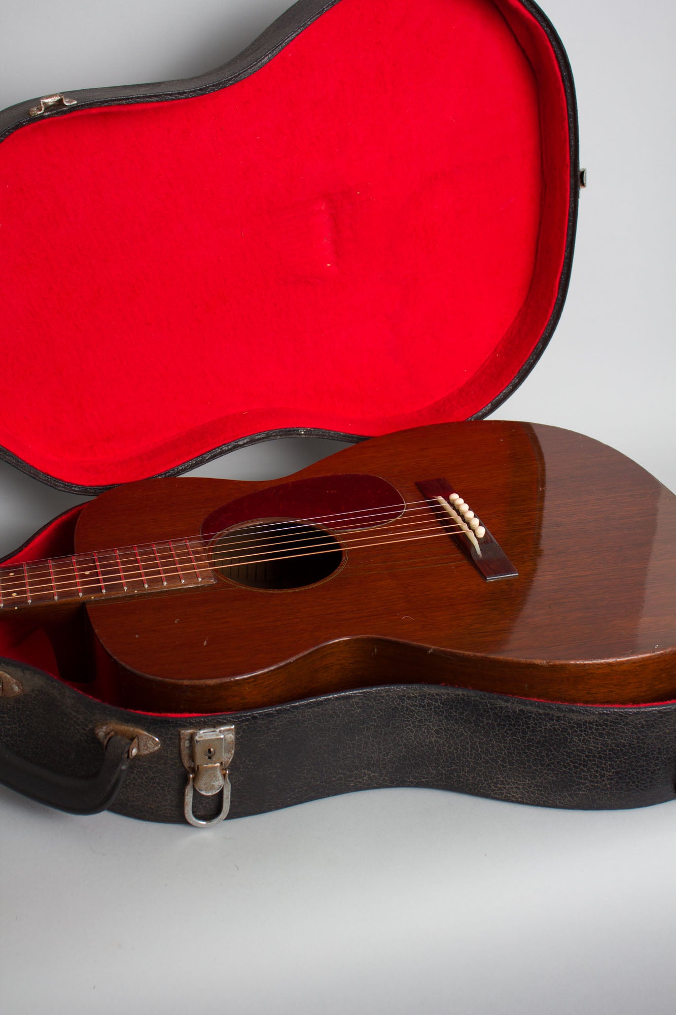 C. F. Martin 00-17 Flat Top Acoustic Guitar (1951)
