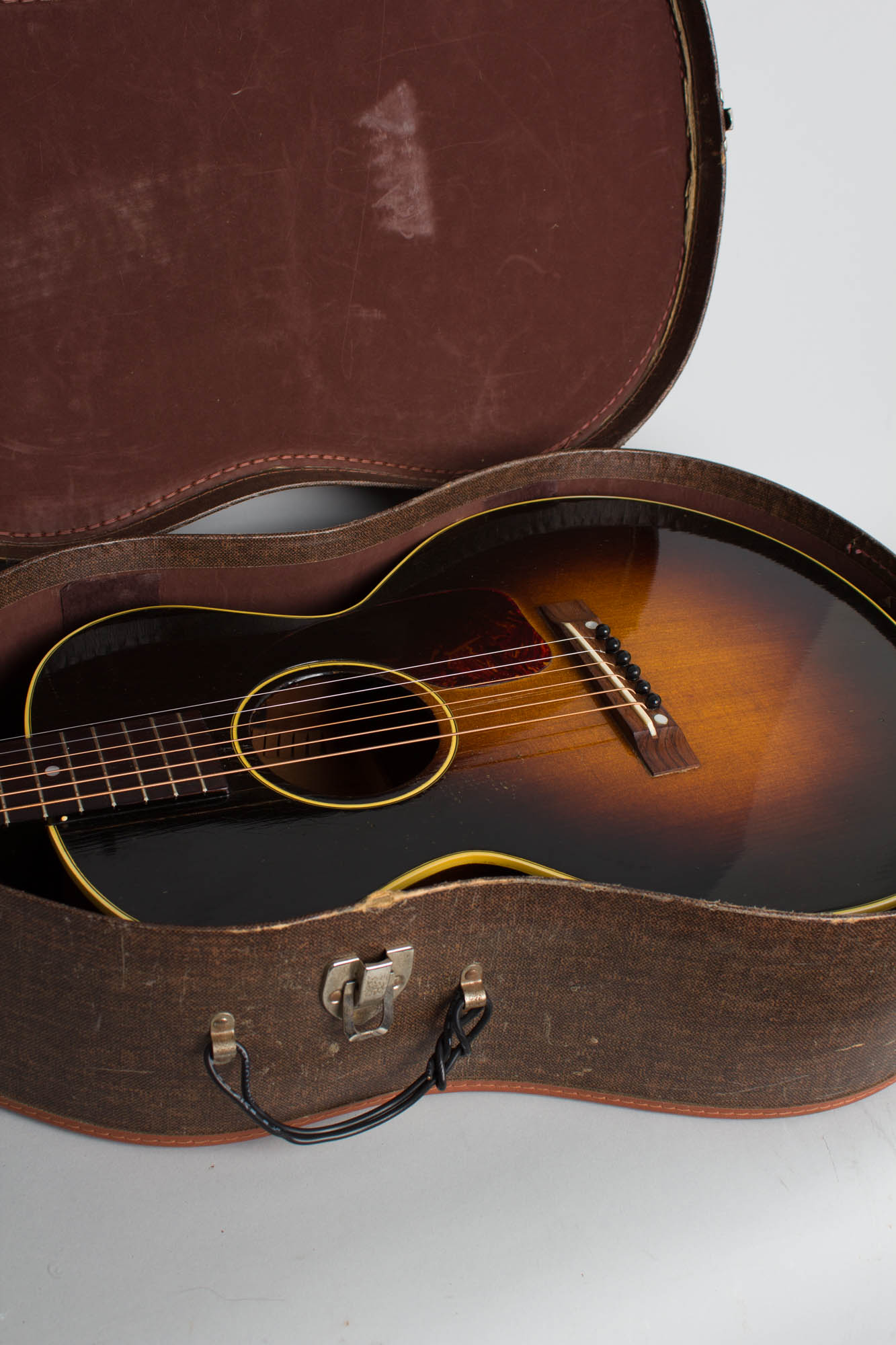 Gibson LG-2 3/4 Flat Top Acoustic Guitar (1953)