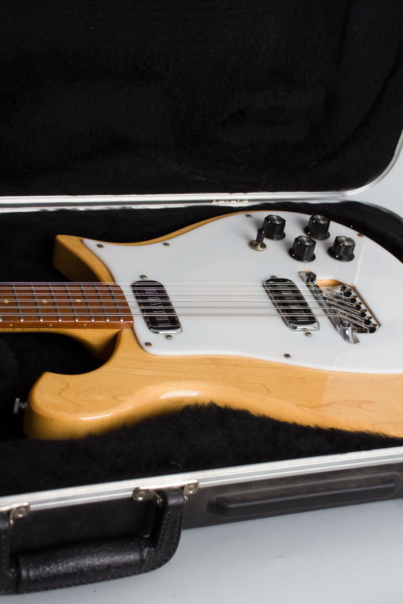Rickenbacker Model 450/12 12 String Solid Body Electric Guitar (1973)