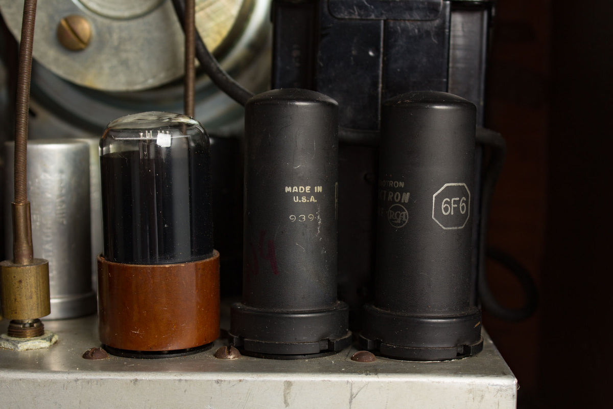 Ampeg Guitaramp Small Combo Tube Amplifier (1950)