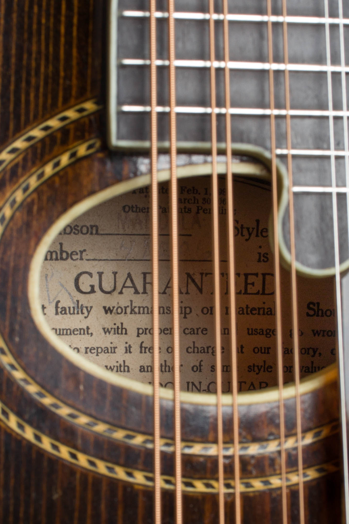 Gibson Style H-1 Carved Top Mandola (1918)