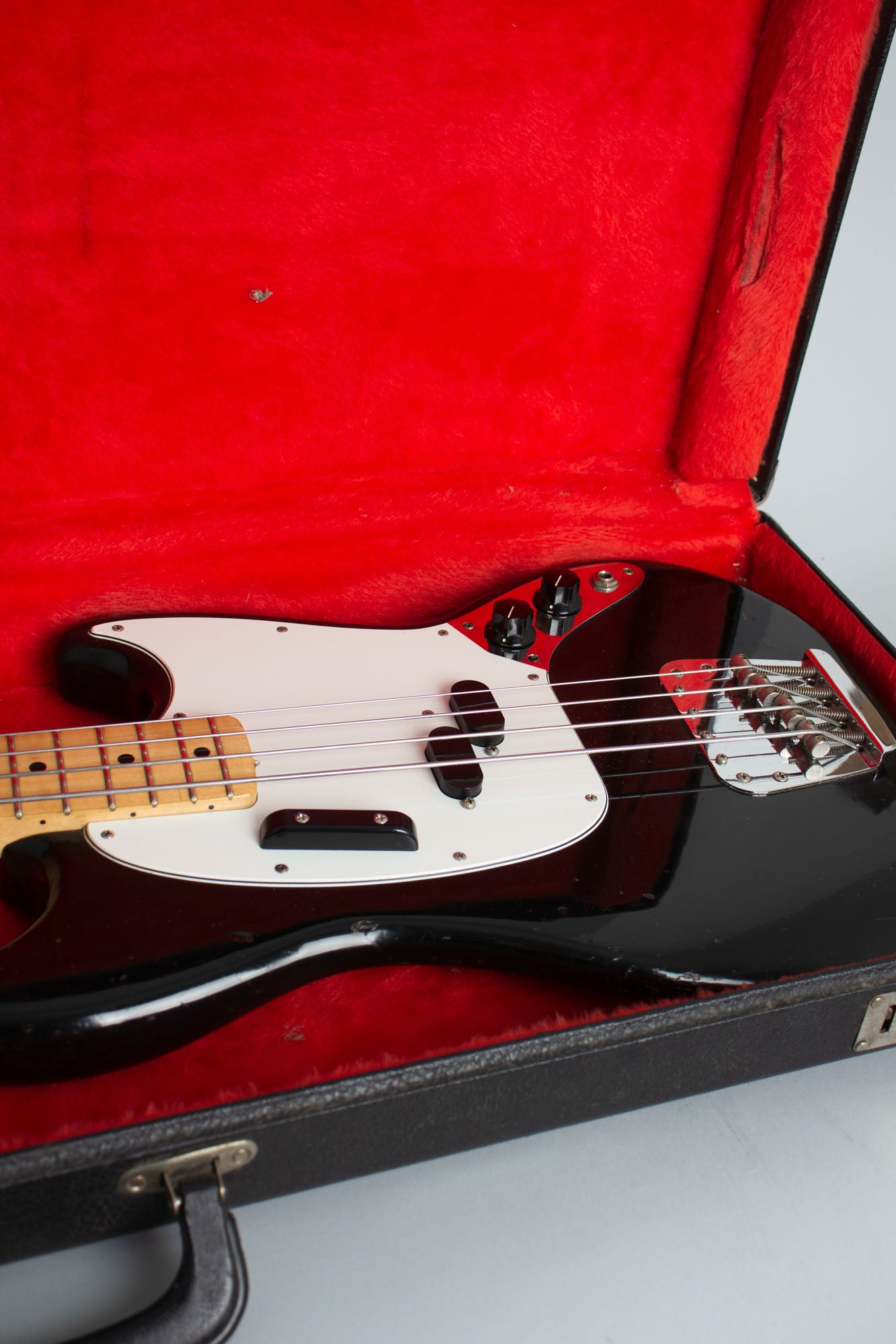 Fender Mustang Solid Body Electric Bass Guitar (1976)