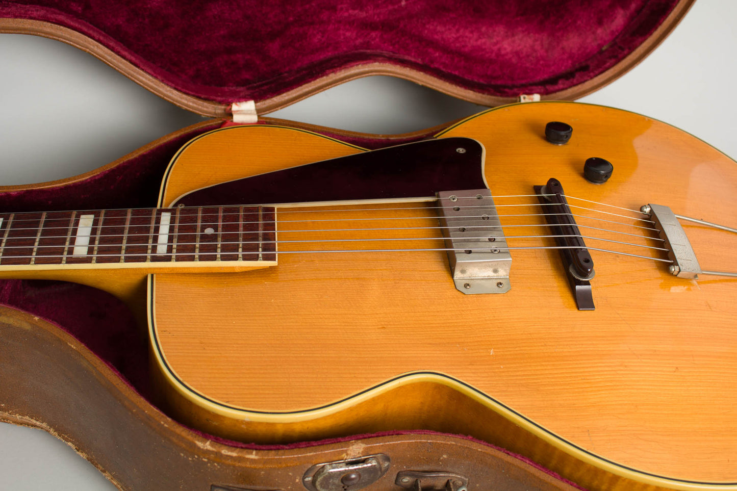 National New Yorker Arch Top Hollow Body Electric Guitar (1941)