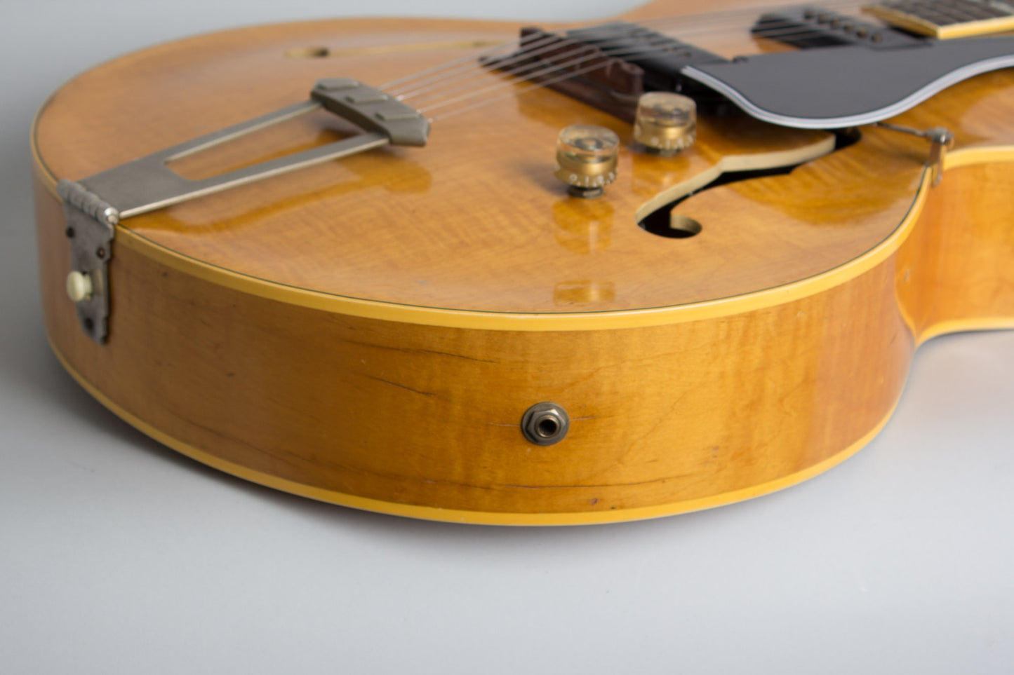 Gibson ES-300N Arch Top Hollow Body Electric Guitar (1951)