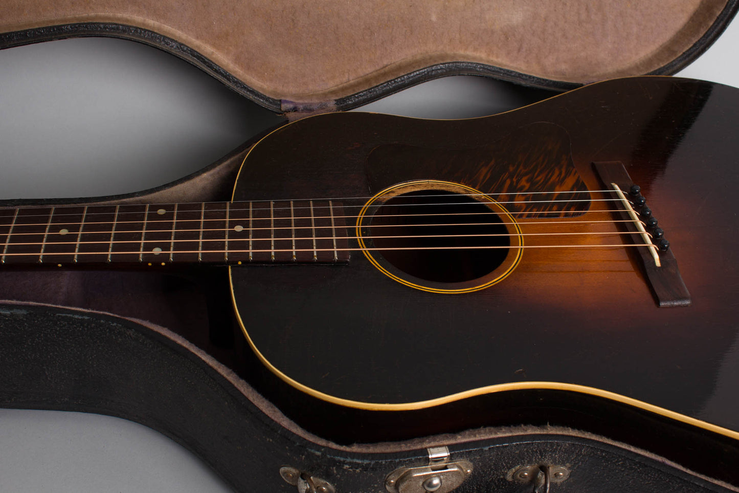 Gibson Jumbo Flat Top Acoustic Guitar (1934)